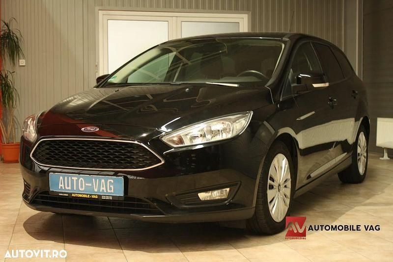 Culoarenegru Utilizat 2017 Ford Focus Business Edition Break | 7.790 EUR (Preț OK) - Imagine 1/4