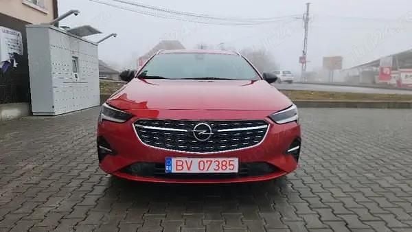 Second-hand Opel Insignia 174 CP (127 kW) 2022 Rosu Break