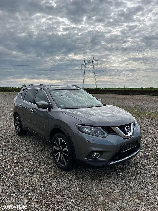 Gri Utilizat 2016 Nissan X-Trail Acenta SUV | 13.500 EUR (Preț OK) - Imagine 1/4