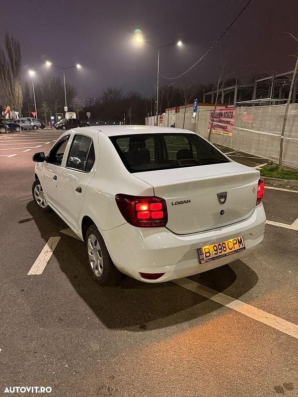 Second-hand Dacia Logan Essentiel 100 CP (73 kW) 2020 Culoarealb Berlinǎ