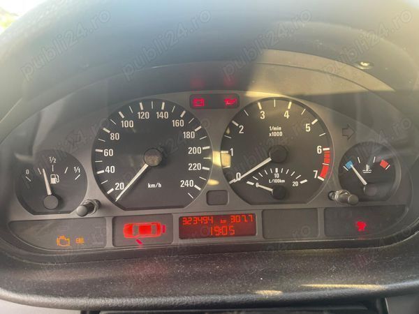 Utilizat 2003 BMW 318 Break | 1.389 EUR (Puțin scump) - Imagine 1/4