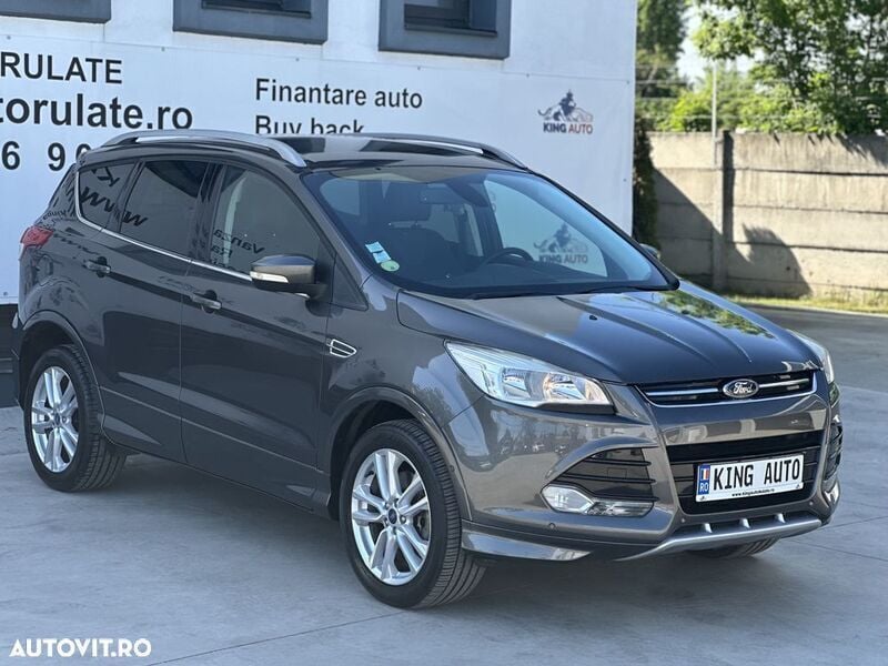 Gri Utilizat 2015 Ford Kuga Business Edition SUV | 10.490 EUR (Preț OK) - Imagine 1/4