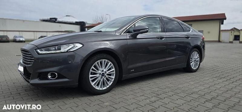 Gri Utilizat 2018 Ford Mondeo Titanium Berlinǎ | 14.000 EUR (Preț bun) - Imagine 1/4