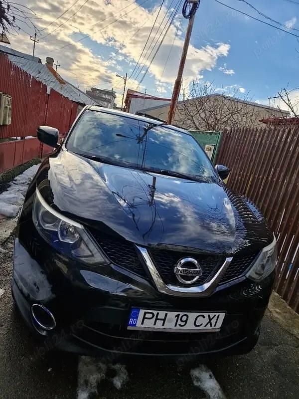 Second-hand Nissan Qashqai 110 CP (80 kW) 2015 Negru SUV