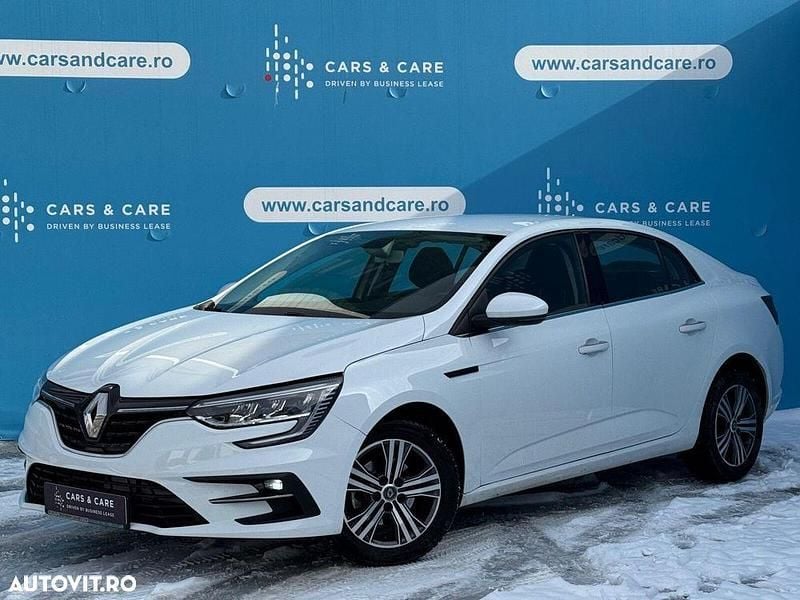Second-hand Renault Mégane IV Intens 140 CP (102 kW) 2022 Culoarealb Berlinǎ