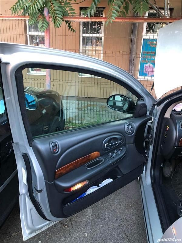 Second-hand Chrysler 300M 204 CP (150 kW) 2002 Berlinǎ