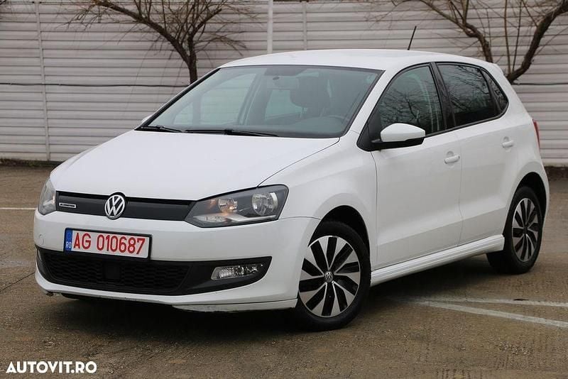 Second-hand VW Polo Comfortline 75 CP (55 kW) 2015 Culoarealb