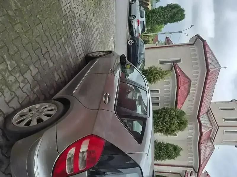 Utilizat 2004 Mercedes A140 Berlinǎ | 2.100 EUR - Imagine 1/4