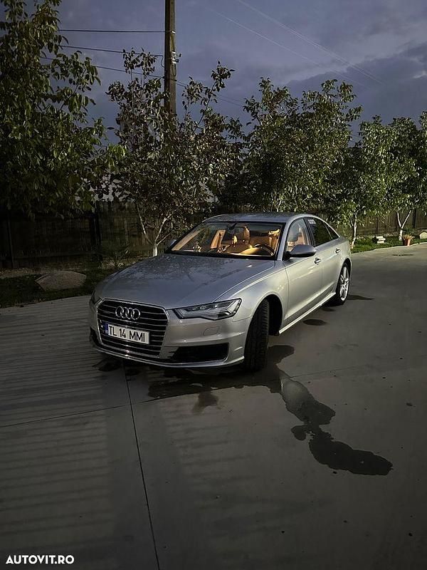 Second-hand Audi A6 272 CP (200 kW) 2015 Culoaregri Berlinǎ