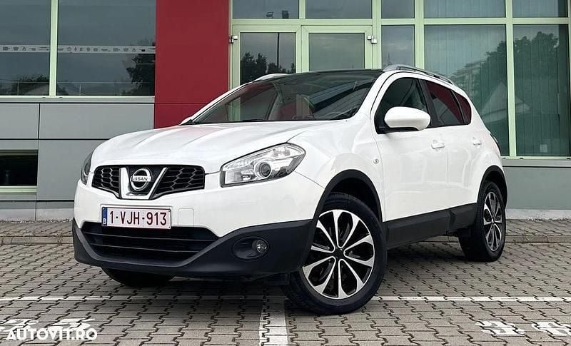 Culoareargint Utilizat 2013 Nissan Qashqai SUV | 5.999 EUR (Super Preț) - Imagine 1/4