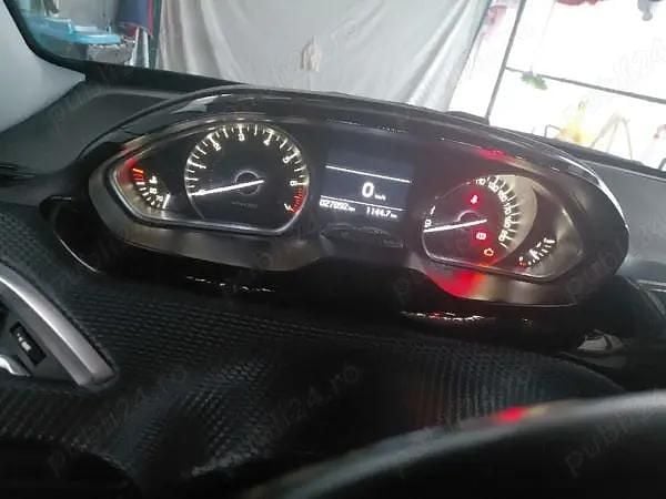 Second-hand Peugeot 208 82 CP (60 kW) 2017 Hatchback