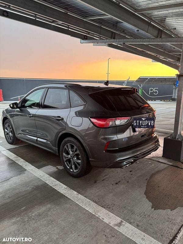 Second-hand Ford Kuga 152 CP (111 kW) 2023 Culoaregri SUV