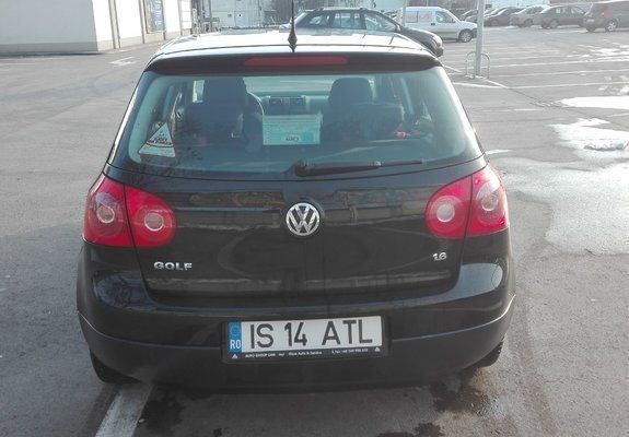 Second-hand VW Golf V 102 CP (75 kW) 2008 Negru Hatchback
