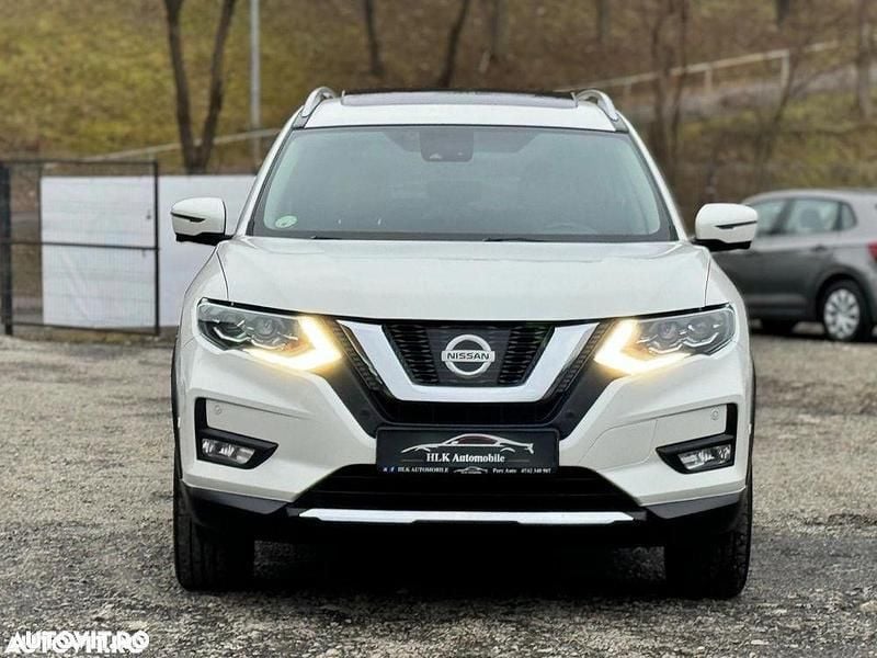 Alb Utilizat 2018 Nissan X-Trail Tekna SUV | 16.800 EUR (Puțin scump) - Imagine 1/4