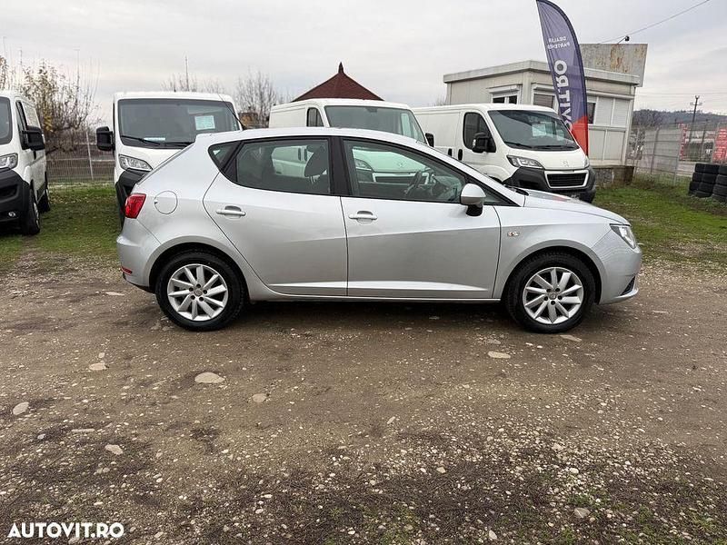 Second-hand Seat Ibiza 70 CP (51 kW) 2012 Culoareargint Hatchback
