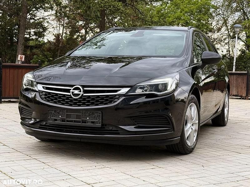 Second-hand Opel Astra Edition 105 CP (77 kW) 2019 Negru Break