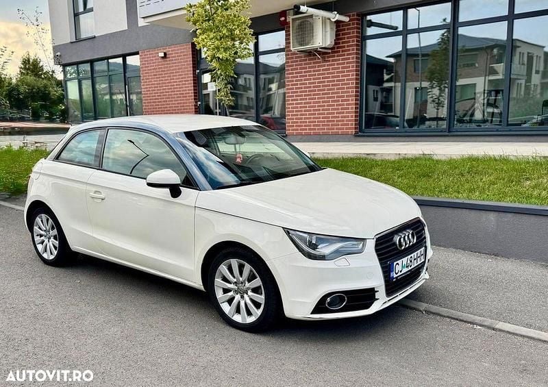 Culoarealb Utilizat 2011 Audi A1 Attraction Break | 9.399 EUR - Imagine 1/4