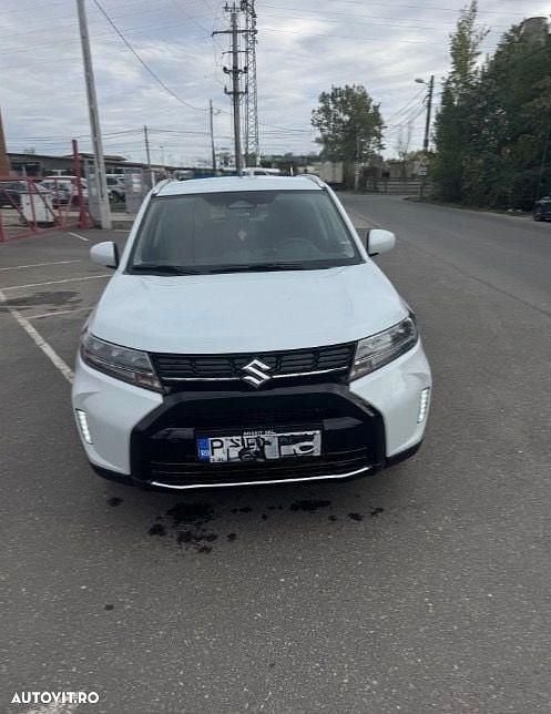 Second-hand Suzuki Vitara 115 CP (84 kW) 2025 Culoarealb SUV