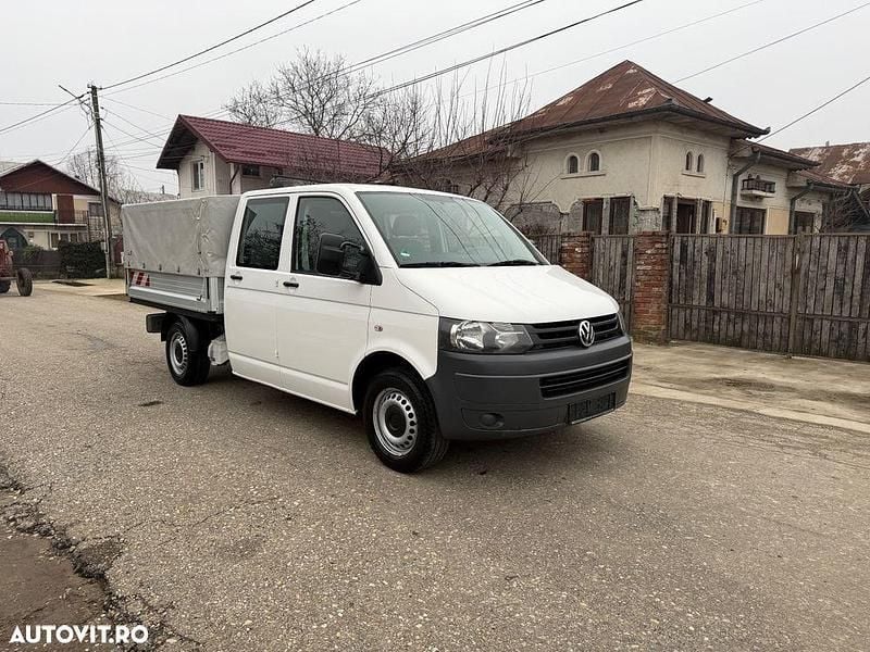 Second-hand VW Transporter Comfortline 140 CP (102 kW) 2014 Culoarealb Van