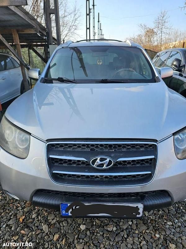 Culoareargint Utilizat 2008 Hyundai Santa Fe GLS SUV | 2.900 EUR (Super Preț) - Imagine 1/4