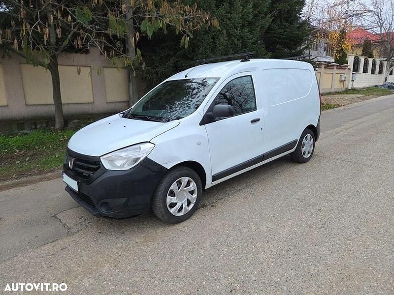 Culoarealb Utilizat 2018 Dacia Dokker Lauréate Monovolum | 4.500 EUR (Super Preț) - Imagine 1/4