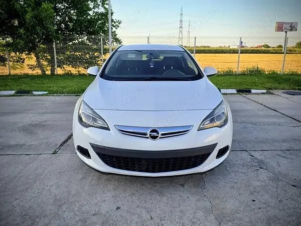 Second-hand Opel Astra GTC 131 CP (96 kW) 2012 Alb