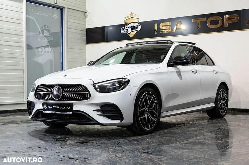 Culoarealb Utilizat 2022 Mercedes E300 AMG line Berlinǎ | 39.930 EUR (Preț OK) - Imagine 1/4