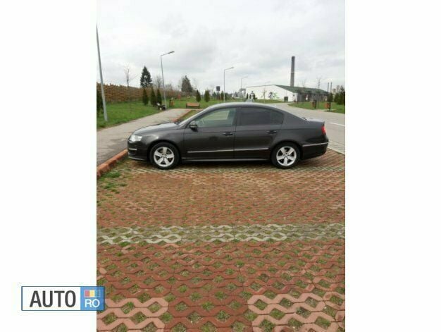 Second-hand VW Passat 105 CP (77 kW) 2010 Alta Berlinǎ