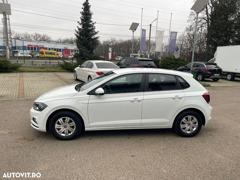 Second-hand VW Polo Comfortline 80 CP (58 kW) 2021 Culoarealb Hatchback