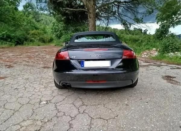 Second-hand Audi TT Roadster 160 CP (117 kW) 2010 Cabrio