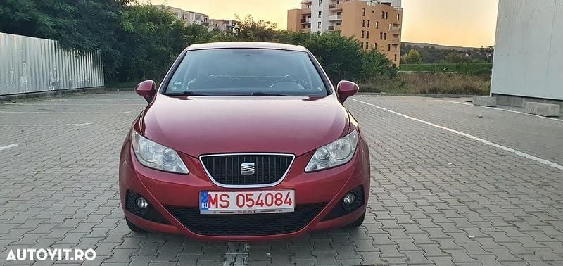 Culoarerosu Utilizat 2011 Seat Ibiza Style | 4.400 EUR (Preț OK) - Imagine 1/4