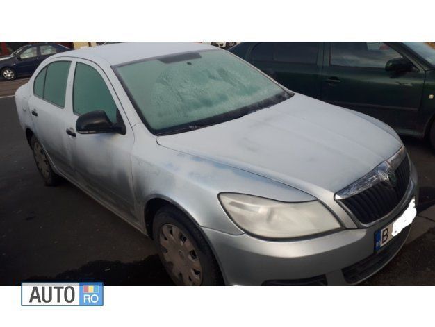 Gri Utilizat 2010 Skoda Octavia Berlinǎ | 5.000 EUR (Preț OK) - Imagine 1/4