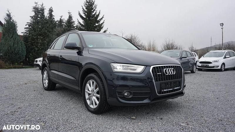 Culoarealbastru Utilizat 2013 Audi Q3 Premium SUV | 13.990 EUR (Super Preț) - Imagine 1/4