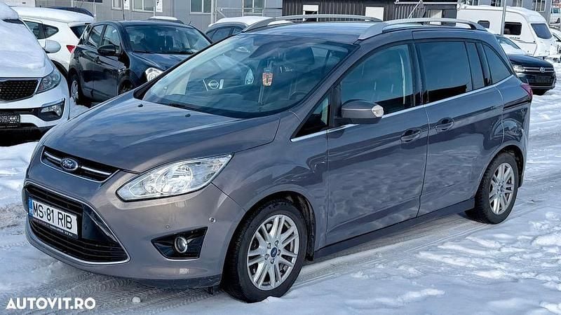 Second-hand Ford Grand C-Max Titanium 140 CP (102 kW) 2014 Culoaremaro Monovolum