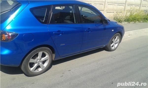 Second-hand Mazda 3 105 CP (77 kW) 2006 Albastru marin Berlinǎ