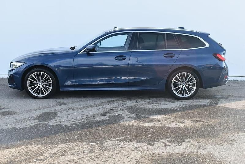 Second-hand BMW 320 190 CP (139 kW) 2023 Albastru mediu  normal Break