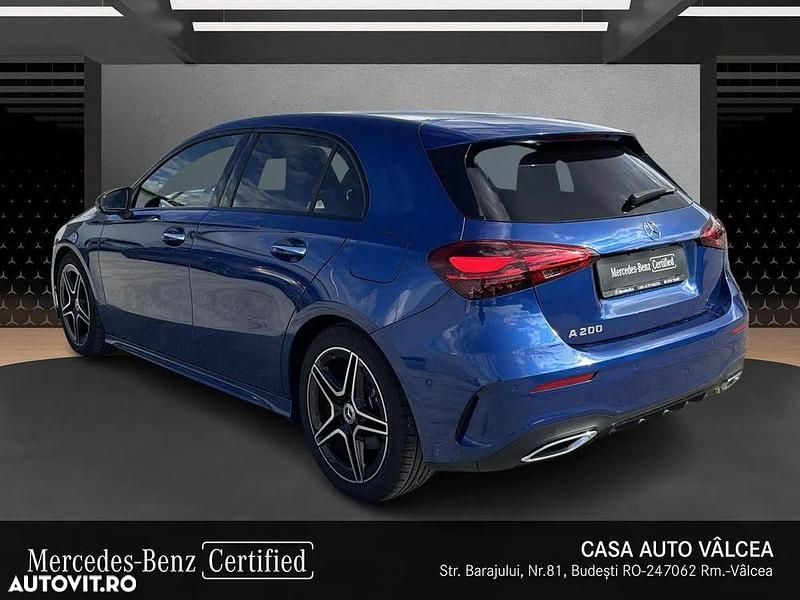 Second-hand Mercedes A200 163 CP (119 kW) 2023 Albastru Hatchback