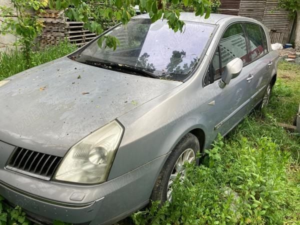 Utilizat 2003 Renault Vel Satis Hatchback | 700 EUR - Imagine 1/4