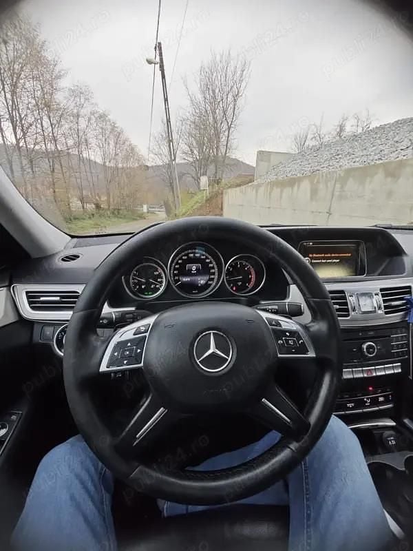 Utilizat 2015 Mercedes A200 Berlinǎ | 7.000 EUR - Imagine 1/4