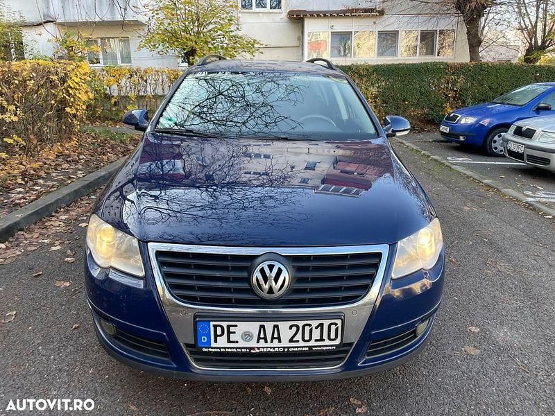 Culoarealbastru Utilizat 2009 VW Passat Comfortline Break | 3.490 EUR (Preț bun) - Imagine 1/4