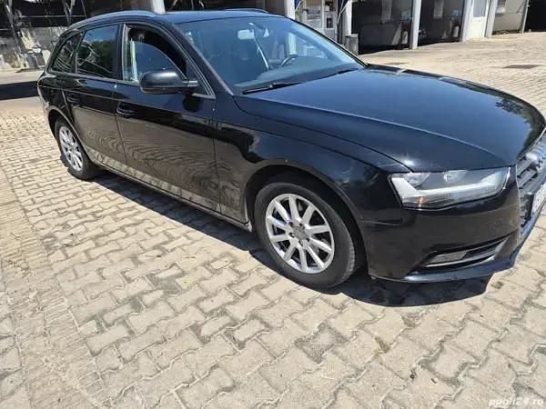 Second-hand Audi A4 140 CP (102 kW) 2012 Hatchback