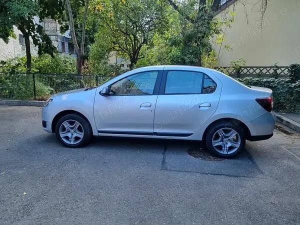 Culoareargint Utilizat 2015 Dacia Logan Berlinǎ | 6.800 EUR (Preț OK) - Imagine 1/4
