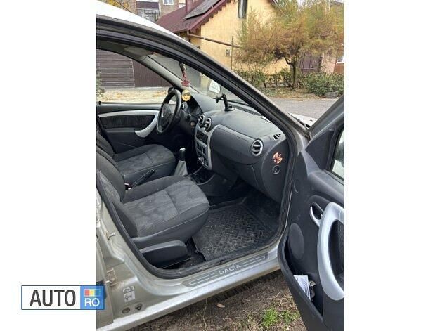 Second-hand Dacia Logan 68 CP (50 kW) 2010 Gri Break