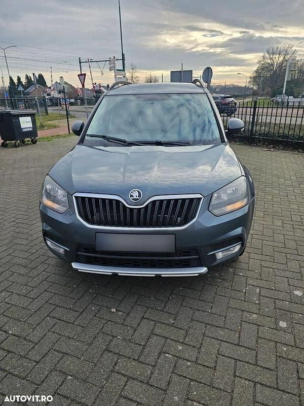 Alte culori Utilizat 2015 Skoda Yeti Ambition SUV | 7.990 EUR (Preț bun) - Imagine 1/4
