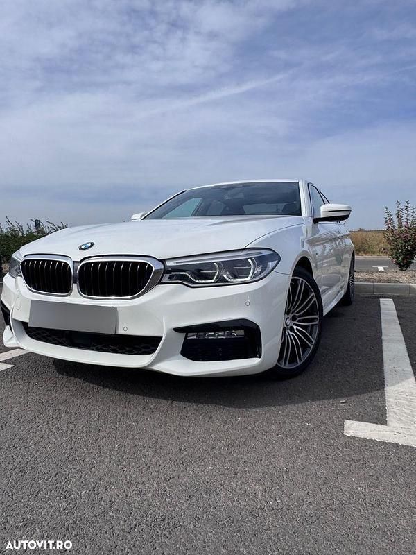 Culoarealb Utilizat 2017 BMW 530 Comfort Edition Berlinǎ | 28.499 EUR (Scump) - Imagine 1/4