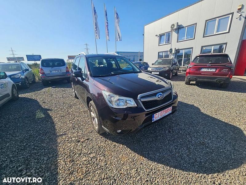 Rosu Utilizat 2013 Subaru Forester Comfort SUV | 5.999 EUR (Puțin scump) - Imagine 1/4