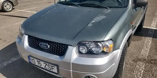 Second-hand Ford Escape 131 CP (96 kW) 2006 Verde SUV