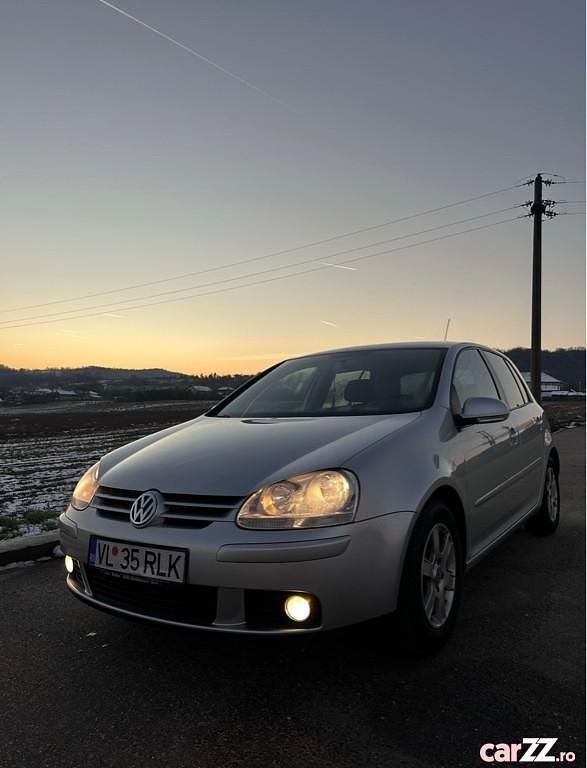 Gri Utilizat 2008 VW Golf V Berlinǎ | 3.300 EUR (Preț OK) - Imagine 1/4