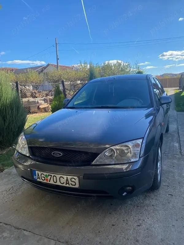 Gri Utilizat 2002 Ford Mondeo Berlinǎ | 2.200 EUR (Scump) - Imagine 1/4