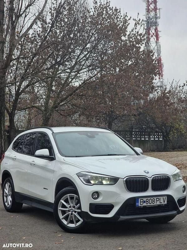 Culoarealb Utilizat 2018 BMW X1 Comfort Edition SUV | 15.750 EUR - Imagine 1/4